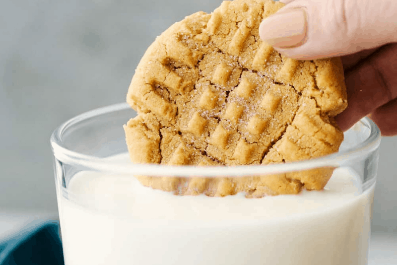 3-Ingredient Peanut Butter Cookies