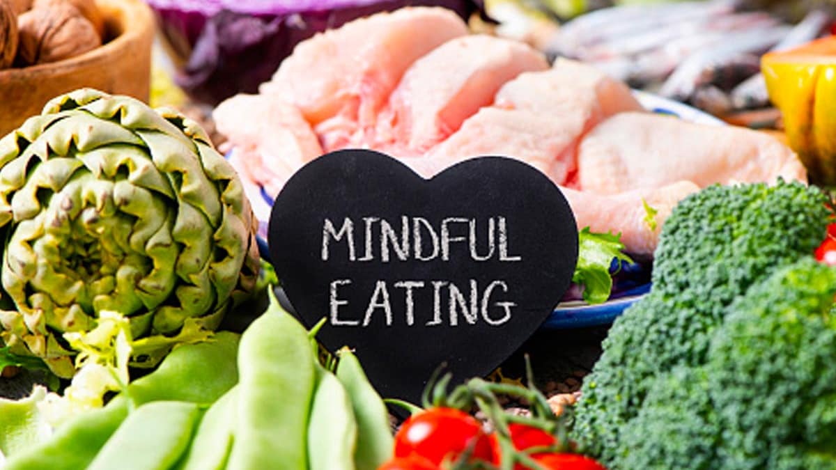 5 Tips To Create A Mindful Eating Environment