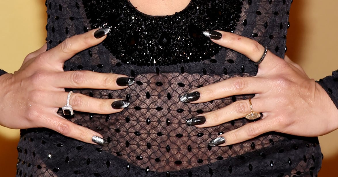 Cat-Eye Nails Are Truly Mesmerizing