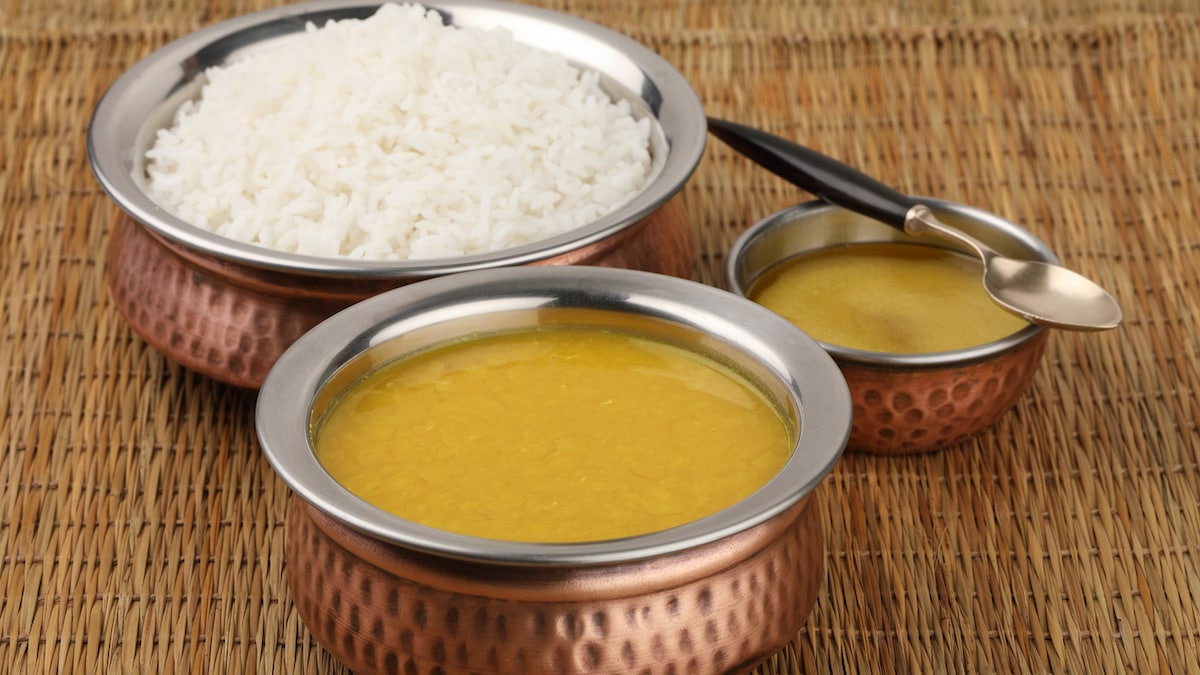 Do You Feel Bloated After Eating Dal-Chawal Every Time? Know Why