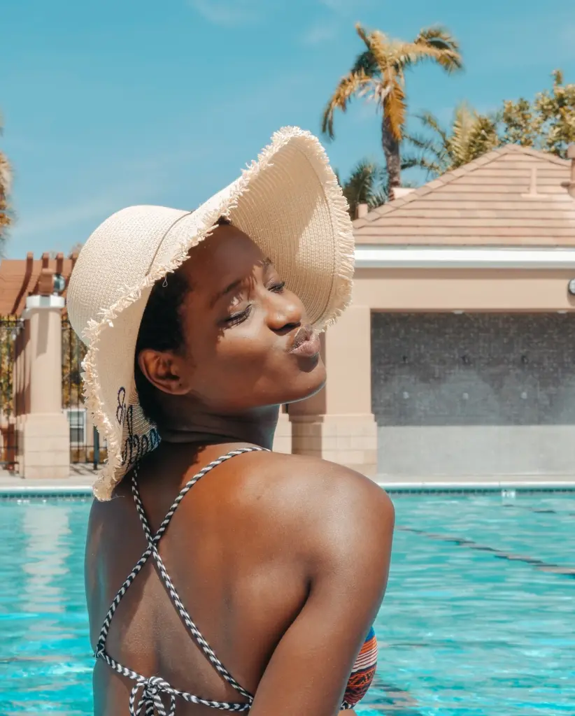 How To Wear Your Hair on Vacation: All You Need to Know Guide For Black Women