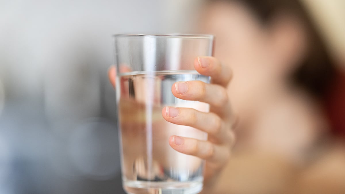 What Is The Right Time To Drink Water? Ayurvedic Expert Explains