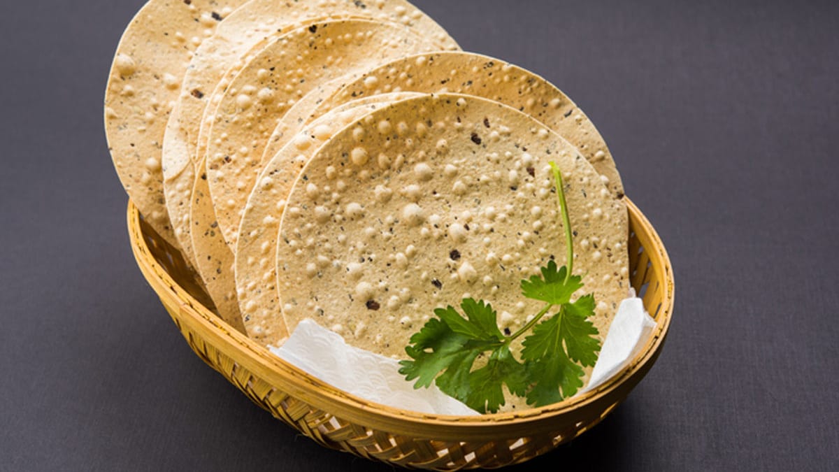 Viral: Celebrity Chef Pankaj Bhadouria Shows How To Fry Papad Without Oil