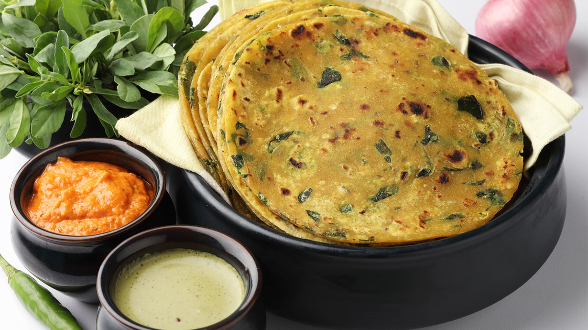 5 Weight Loss-Friendly Recipes To Add A Dash Of Methi Magic To Your Breakfast