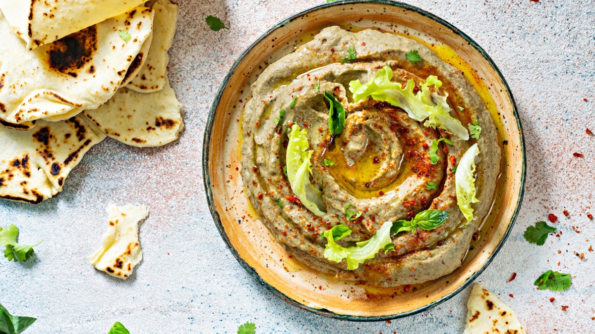 Hummus, Tahini, And More: 5 Delectable Middle Eastern Dips You Must Try