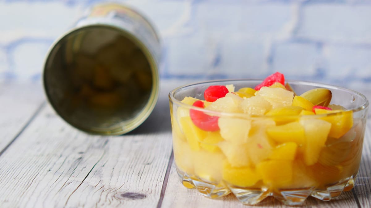 What To Do With Leftover Canned Fruits? 5 Easy Ways To Incorporate Them Into Your Meals