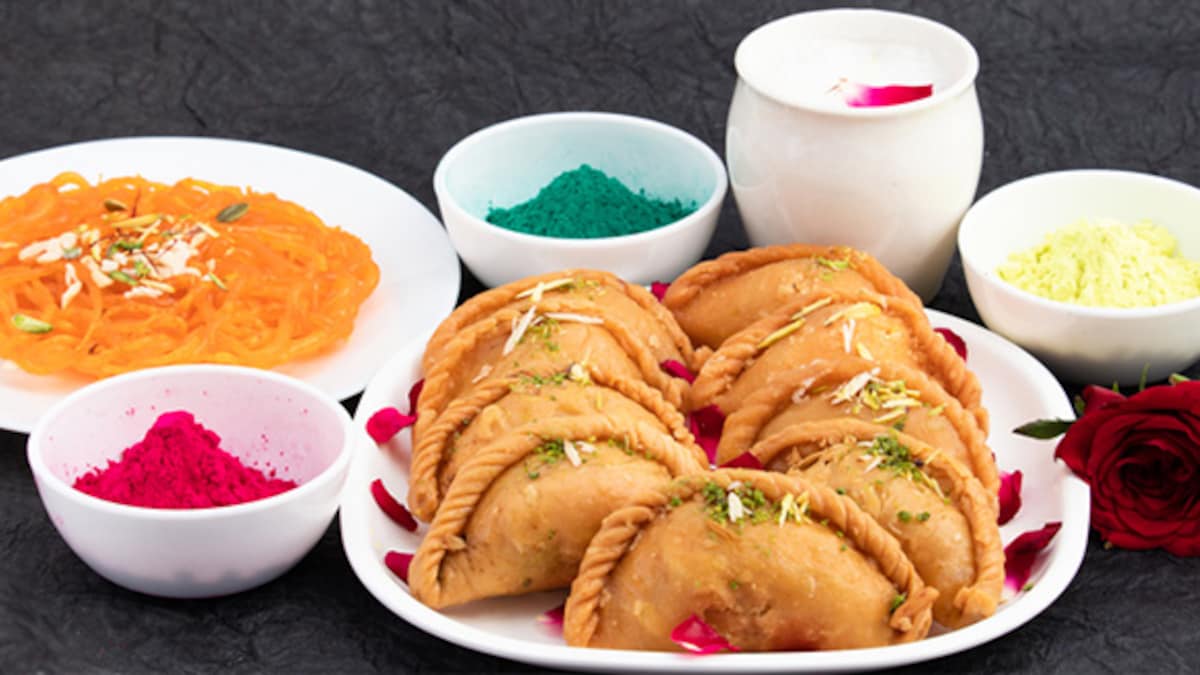 11 Best Holi Recipes: Gujiya To Thandai, These Holi Recipes Are Sure To Make You Drool