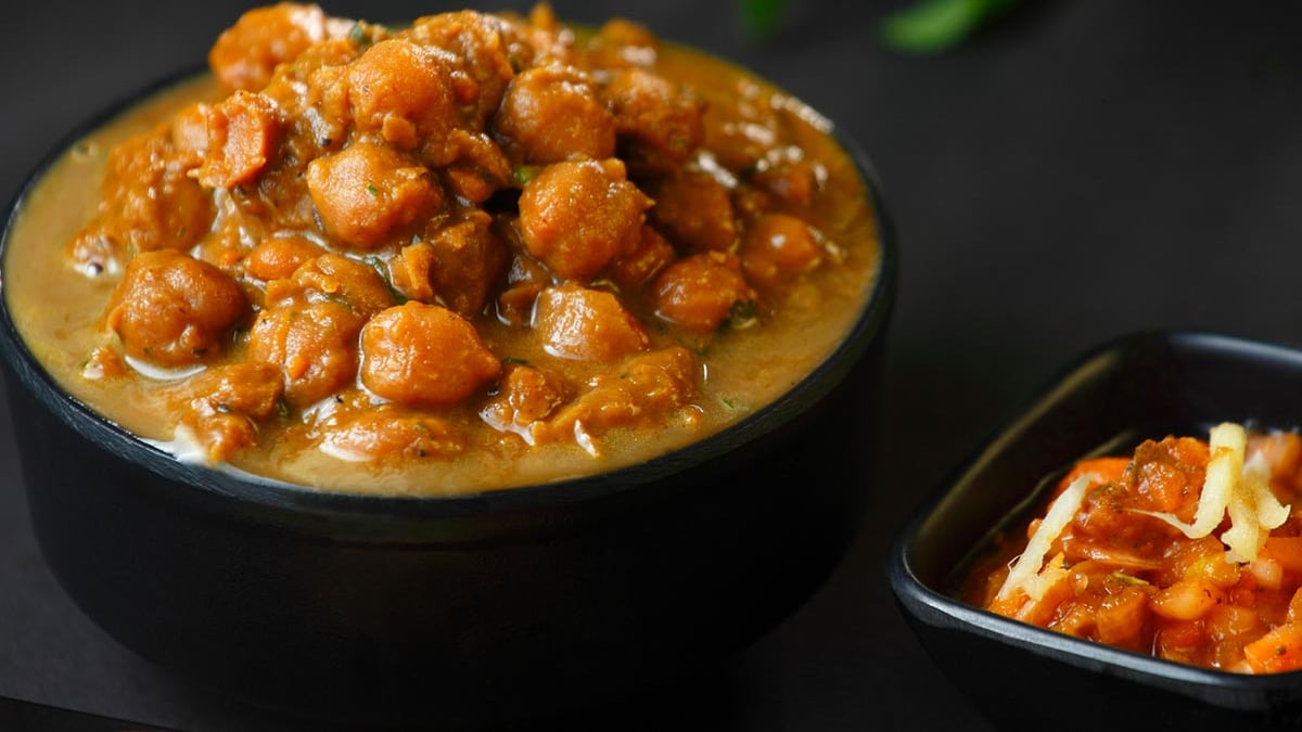 Do You Feel Guilty After Having Amritsari Chole? Not Anymore! Try This No-Oil Recipe Today