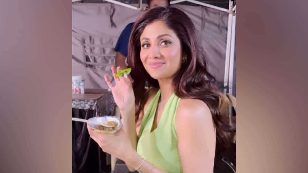 Shilpa Shetty Is A Big Foodie, And Her Lunch Scene On Set Is The Proof!