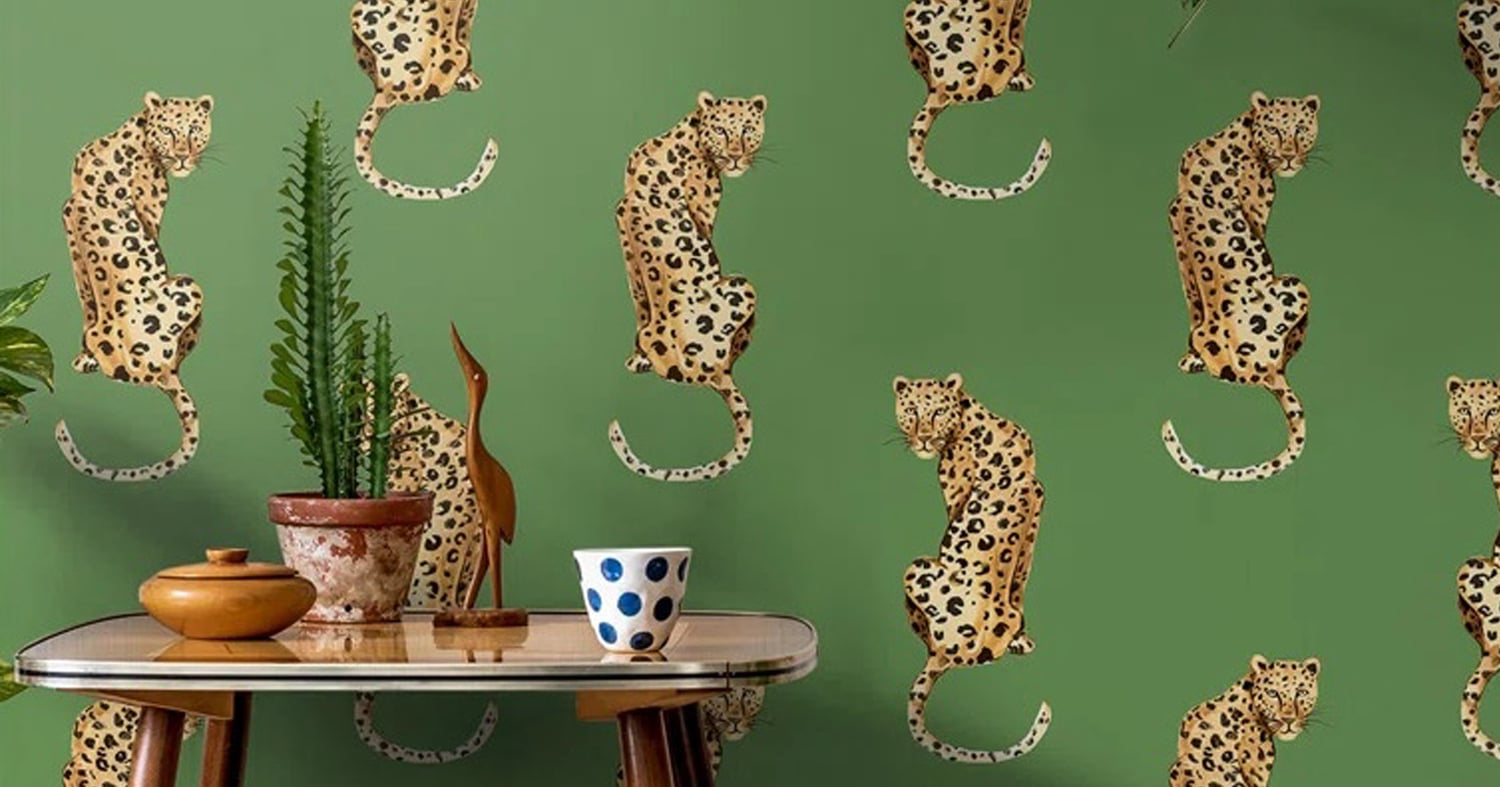 10 Renter-Friendly Wallpaper Ideas to Liven Up Your Space