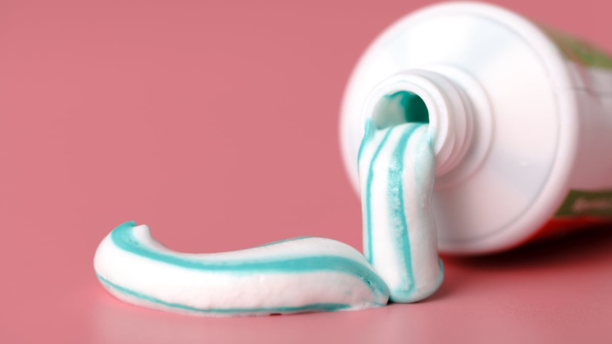 5 Unexpected Uses Of Toothpaste To Keep Your Kitchen Squeaky Clean