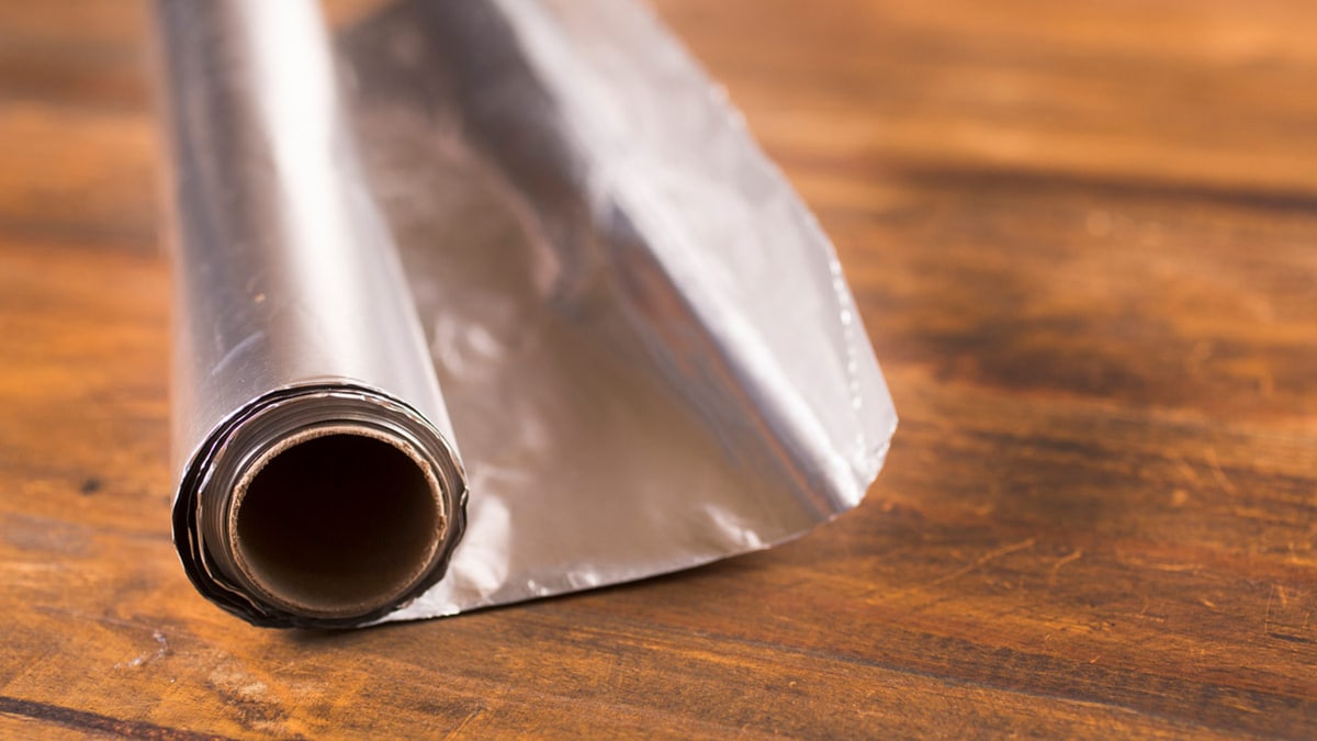 5 Ways To Use Aluminium Foil In Kitchen Beyond Wrapping Food