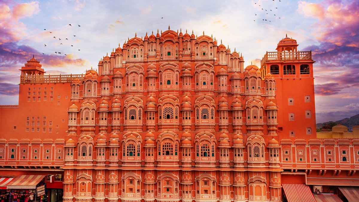 Jaipur In 24 Hours: Exploring The City's Foodie Stops, Bazaars And Historical Gems