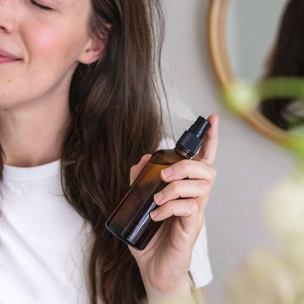 Make Your Locks Smell Irresistible with DIY Essential Oil Hair Perfume Recipes