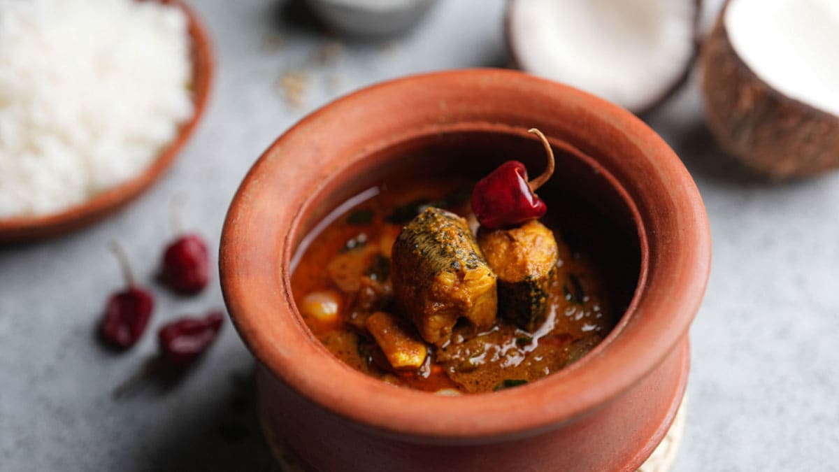 Meen Kulambu: Try This Eternal Favourite For All Seafood Lovers From Tamil Nadu