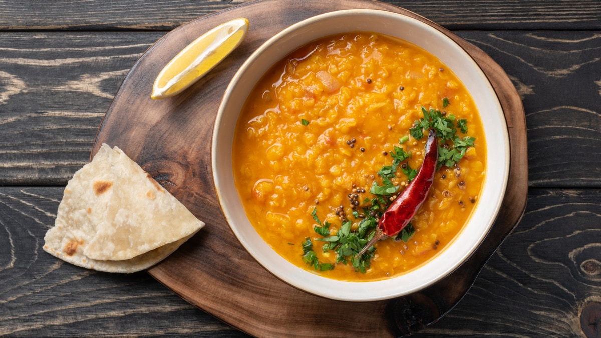 You'll Never Waste Leftover Dal Roti Again With These Delicious Snack Ideas