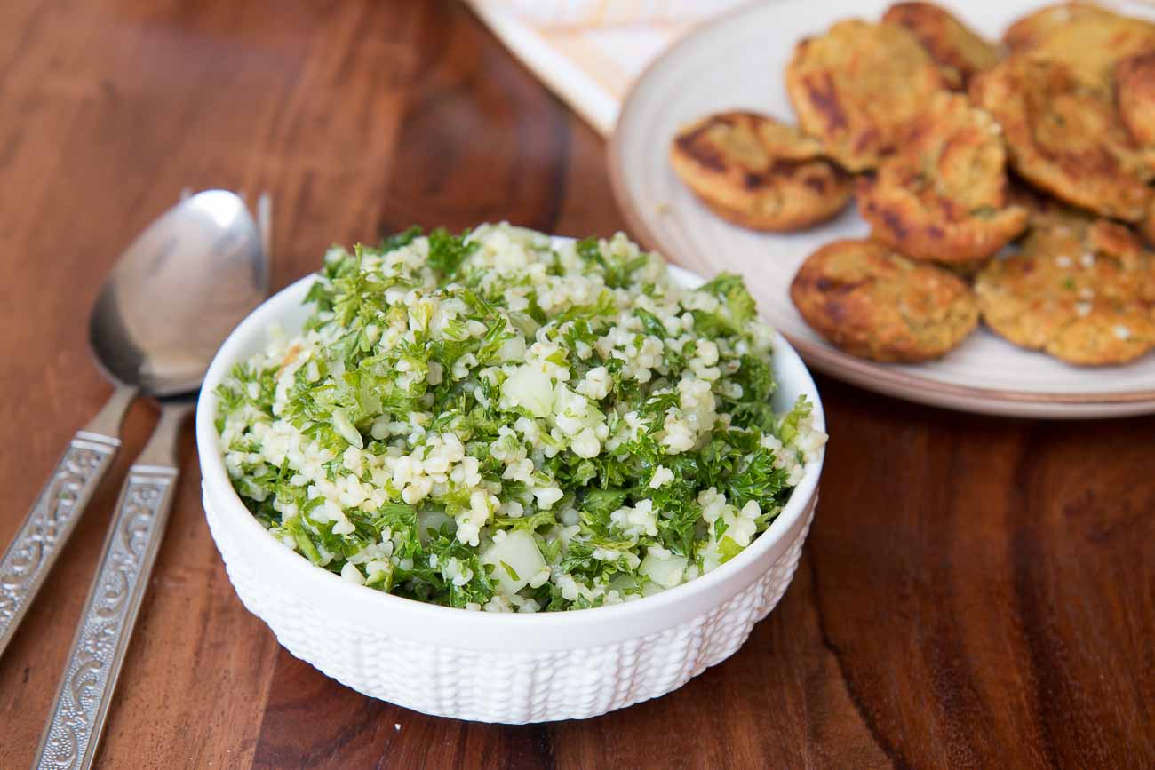 Fresh and Healthy Tabbouleh Recipe: A High-Protein Middle Eastern Salad