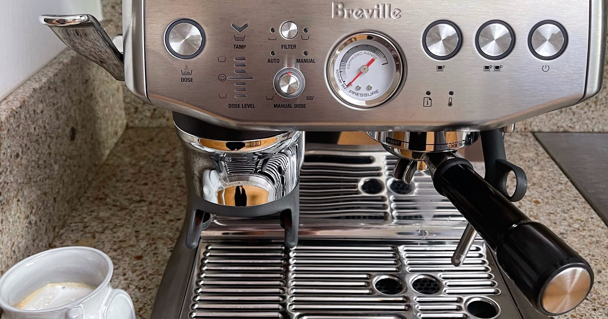 This Mess-Free Espresso Machine Is Ridiculously Easy to Use, and It's $200 Off